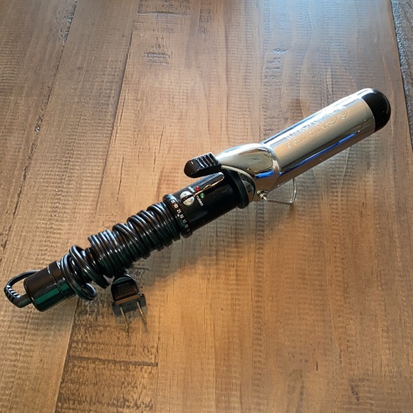 Conair 1 1/2” curling iron auto off turbo fast - Picture 3 of 7